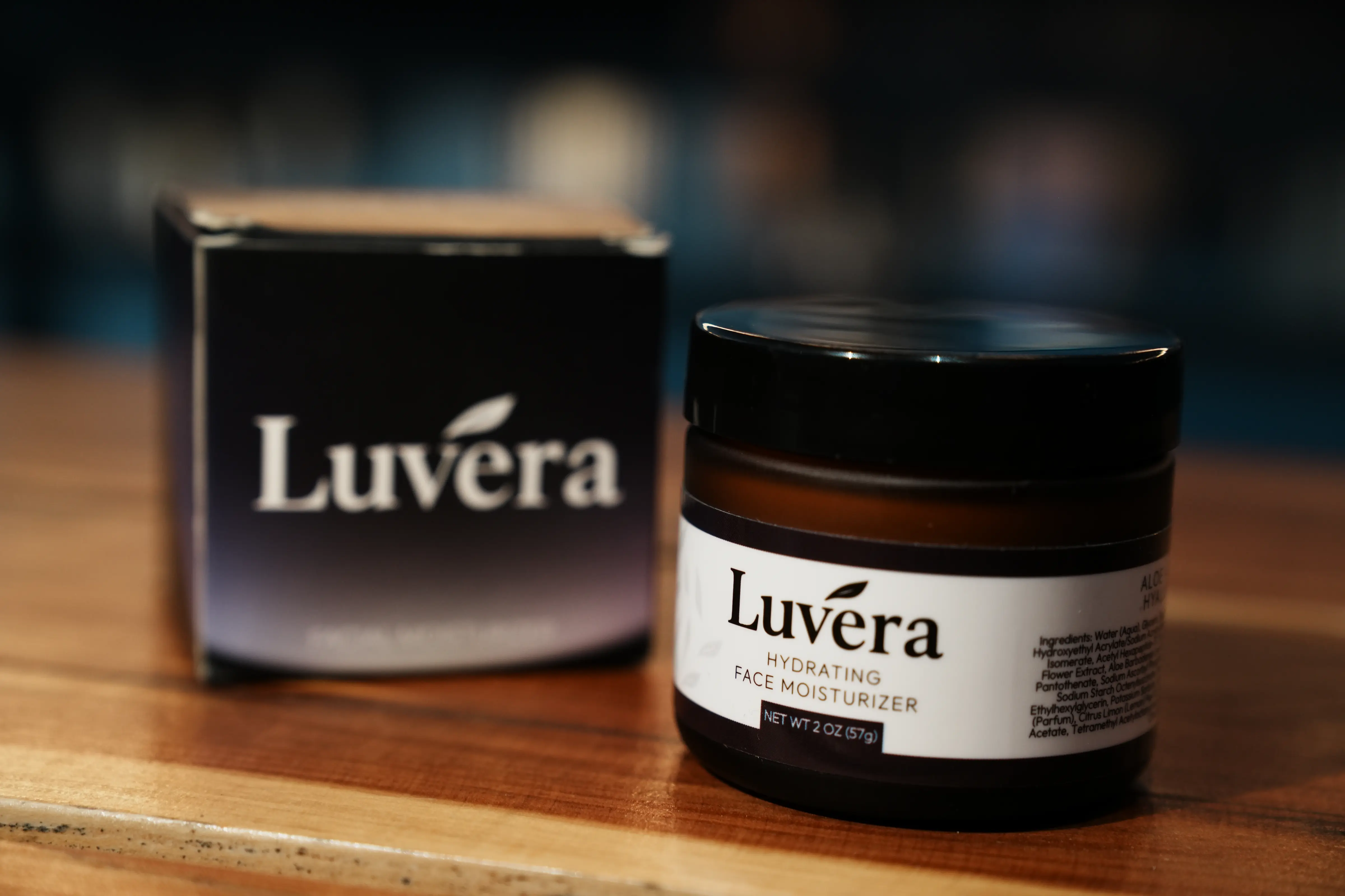 Luvera moisturizer front